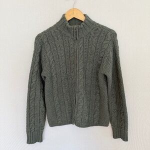 ARON CRAFTS Ireland Woman’s Medium Sage Green 100% Merino Wool Zip Cardigan